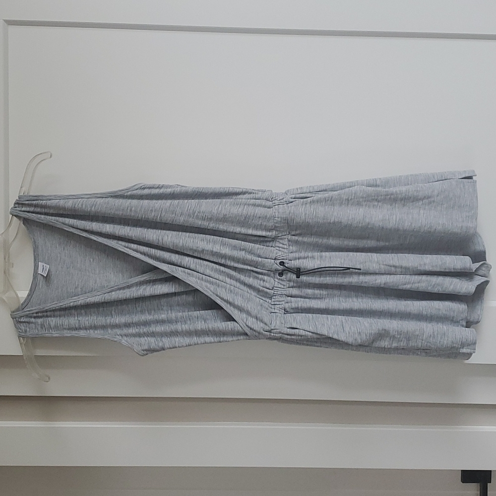 Old Navy active romper, size M, heather gray